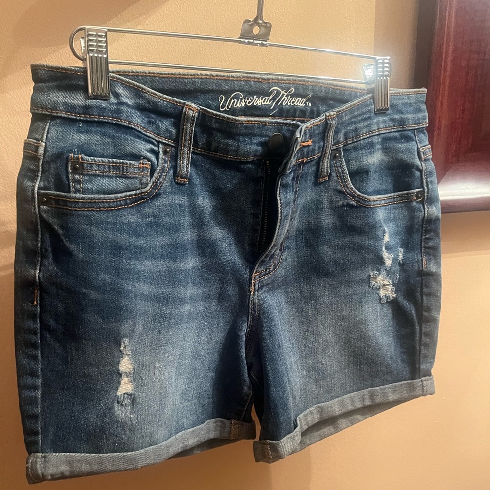 New Jeans shorts